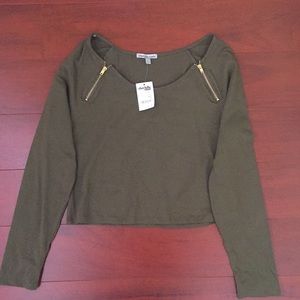 Charlotte Russe Green Zipper-Trim Crop Top